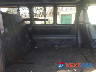 Zdjęcie 11 z 12 samochodu: 1999 CHEVROLET EXPRESS G2500 VIN:1GAGG25R6X1038245 - miniatura