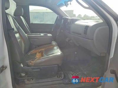 Zdjęcie 10 z 12 samochodu: 2007 CHEVROLET SILVERADO C1500 VIN:1GCEC14JX7Z593362 - miniatura