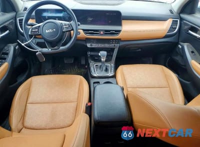 Zdjęcie 8 z 13 samochodu: 2024 KIA SELTOS SX VIN:KNDETCA79R7498553 - miniatura