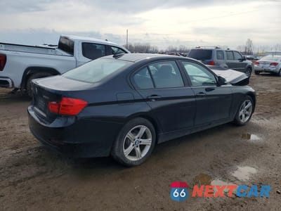 Trzecie zdjęcie samochodu z tyłu: 2015 BMW 320 I XDRIVE VIN:WBA3C3C53FP665002 - miniatura
