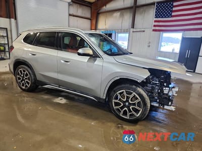 Czwarte zdjęcie samochodu z boku: 2023 BMW X1 XDRIVE28I VIN:WBX73EF07P5X75650 - miniatura