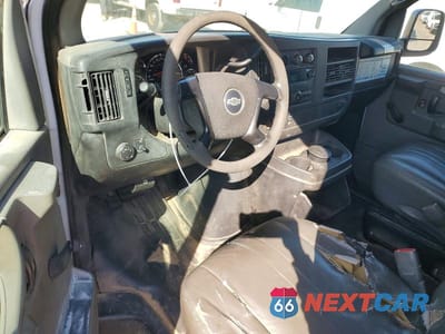 Zdjęcie 8 z 12 samochodu: 2008 CHEVROLET EXPRESS G2500 VIN:1GCGG25C781136351 - miniatura