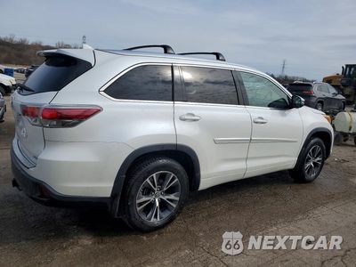 Trzecie zdjęcie samochodu z tyłu: 2016 TOYOTA HIGHLANDER XLE VIN:5TDKKRFH7GS179519 - miniatura