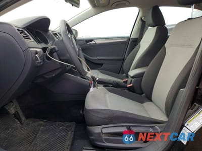 Zdjęcie 7 z 11 samochodu: 2018 VOLKSWAGEN JETTA S VIN:3VW2B7AJ5JM257444 - miniatura