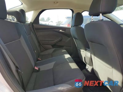 Zdjęcie 10 z 12 samochodu: 2014 FORD FOCUS SE VIN:1FADP3F21EL362986 - miniatura