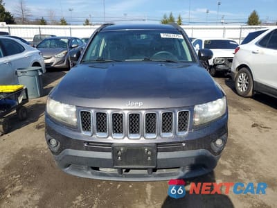 Piąte zdjęcie samochodu w środku: 2016 JEEP COMPASS SPORT VIN:1C4NJDBB6GD657297 - miniatura