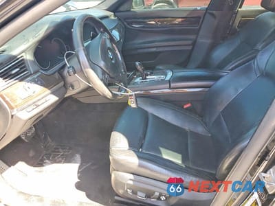 Zdjęcie 7 z 12 samochodu: 2014 BMW 750 LI VIN:WBAYE8C55ED135448 - miniatura