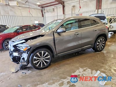 2023 MERCEDES-BENZ GLA 250 W1N4N4GB1PJ497736 - główne zdjęcie licytacji z USA - miniatura