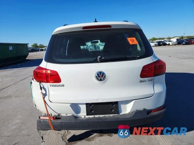 Zdjęcie 6 z 13 samochodu: 2015 VOLKSWAGEN TIGUAN S VIN:WVGAV7AX3FW542995 - miniatura