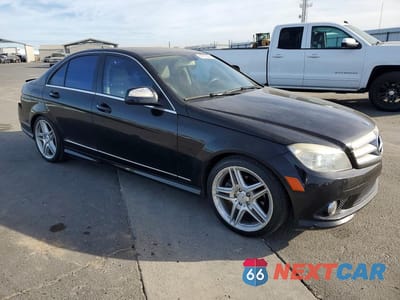 Czwarte zdjęcie samochodu z boku: 2009 MERCEDES-BENZ C 300 VIN:WDDGF54X69R057710 - miniatura
