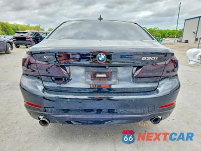 Zdjęcie 6 z 12 samochodu: 2017 BMW 530 XI VIN:WBAJA7C30HG906567 - miniatura