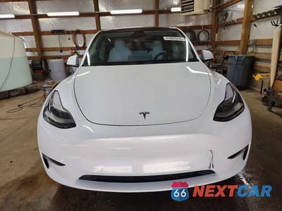 Piąte zdjęcie samochodu w środku: 2022 TESLA MODEL Y VIN:7SAYGDEF9NF372094 - miniatura