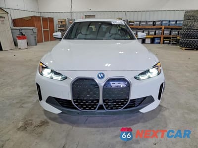 Piąte zdjęcie samochodu w środku: 2024 BMW I4 XDRIVE 40 VIN:WBY83FB07RFS48104 - miniatura