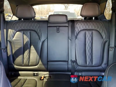 Zdjęcie 10 z 14 samochodu: 2019 BMW X5 XDRIVE50I VIN:5UXJU2C51KLN66955 - miniatura