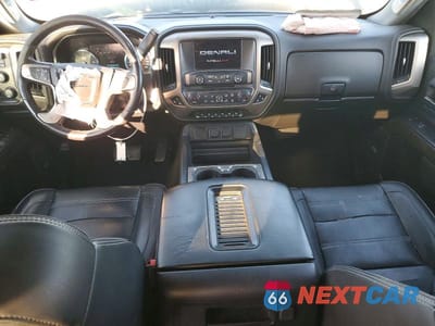 Zdjęcie 8 z 11 samochodu: 2019 GMC SIERRA K2500 DENALI VIN:1GT12SEG7KF258984 - miniatura