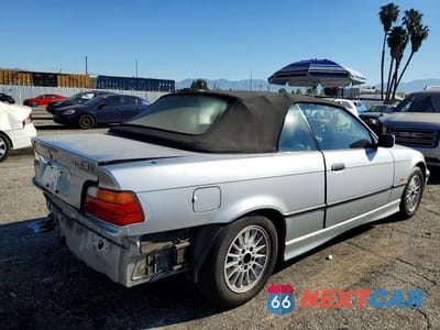 Trzecie zdjęcie samochodu z tyłu: 1998 BMW 323 IC AUTOMATIC VIN:WBABJ8322WEM21289 - miniatura