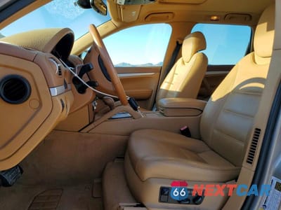 Zdjęcie 7 z 11 samochodu: 2008 PORSCHE CAYENNE VIN:WP1AA29P18LA14141 - miniatura