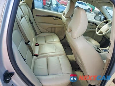 Zdjęcie 11 z 12 samochodu: 2008 VOLVO V70 3.2 VIN:YV1BW982381055155 - miniatura