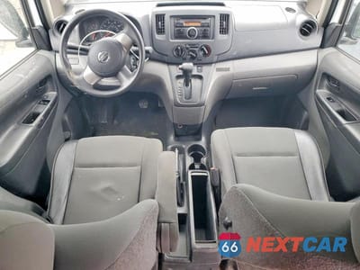 Zdjęcie 8 z 13 samochodu: 2013 NISSAN NV200 S VIN:3N6CM0KN2DK693451 - miniatura