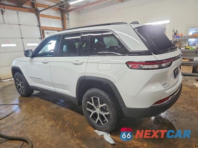 Drugie zdjęcie samochodu z przodu: 2025 JEEP GRAND CHEROKEE LIMITED VIN:1C4RJHBGXSC339735 - miniatura