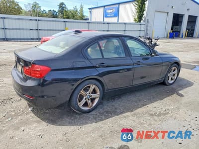 Trzecie zdjęcie samochodu z tyłu: 2014 BMW 320 I VIN:WBA3B1G50ENS79939 - miniatura