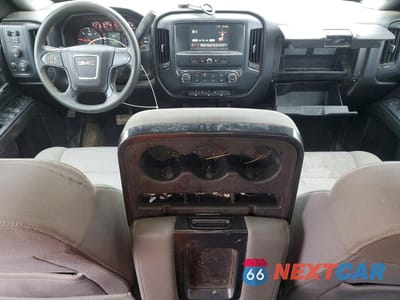 Zdjęcie 8 z 11 samochodu: 2017 GMC SIERRA K1500 VIN:1GTV2LEC0HZ310371 - miniatura