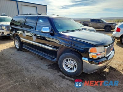 Czwarte zdjęcie samochodu z boku: 2000 GMC YUKON XL K1500 VIN:3GKFK16TXYG200911 - miniatura