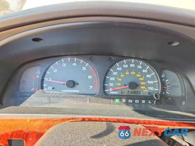 Zdjęcie 9 z 13 samochodu: 2001 TOYOTA 4RUNNER SR5 VIN:JT3GN86R610204232 - miniatura