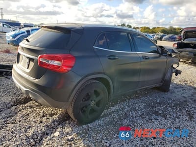 Trzecie zdjęcie samochodu z tyłu: 2019 MERCEDES-BENZ GLA 250 VIN:WDCTG4EB7KJ550488 - miniatura