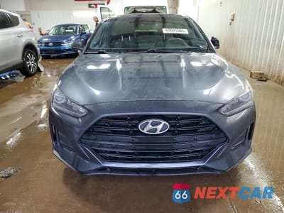 Piąte zdjęcie samochodu w środku: 2019 HYUNDAI VELOSTER 2.0L VIN:KMHTG6AF0KU017368 - miniatura
