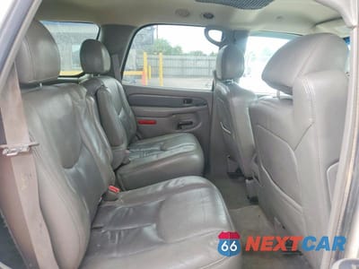Zdjęcie 11 z 14 samochodu: 2004 GMC YUKON DENALI VIN:1GKEK63U34J267056 - miniatura