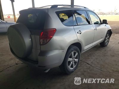 Trzecie zdjęcie samochodu z tyłu: 2006 TOYOTA RAV4 LIMITED VIN:JTMBK31V165004178 - miniatura