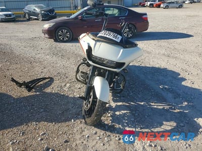 Drugie zdjęcie samochodu z przodu: 2018 HARLEY-DAVIDSON FLTRXS ROAD GLIDE SPECIAL VIN:1HD1KTC16JB686201 - miniatura