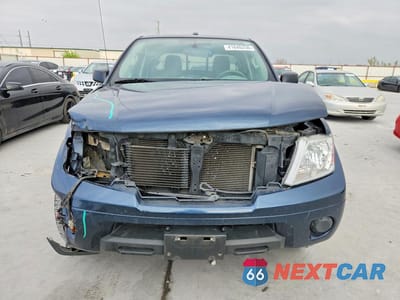 Piąte zdjęcie samochodu w środku: 2016 NISSAN FRONTIER SV VIN:1N6AD0ER2GN902059 - miniatura