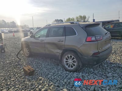 Drugie zdjęcie samochodu z przodu: 2019 JEEP CHEROKEE LATITUDE VIN:1C4PJLCB5KD360306 - miniatura
