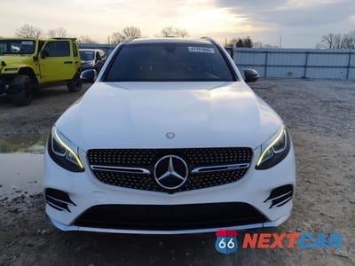 Piąte zdjęcie samochodu w środku: 2017 MERCEDES-BENZ GLC 43 4MATIC AMG VIN:WDC0G6EB2HF210689 - miniatura