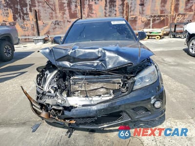 Piąte zdjęcie samochodu w środku: 2009 MERCEDES-BENZ C 63 AMG VIN:WDDGF77X59F241724 - miniatura