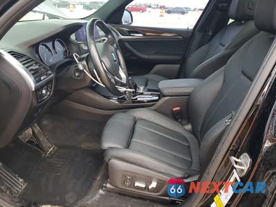 Zdjęcie 7 z 13 samochodu: 2021 BMW X3 SDRIVE30I VIN:5UXTY3C04M9H10220 - miniatura