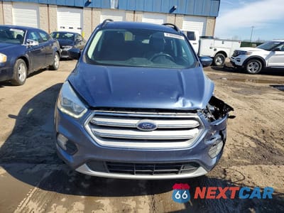 Piąte zdjęcie samochodu w środku: 2018 FORD ESCAPE SEL VIN:1FMCU0HD4JUB09205 - miniatura