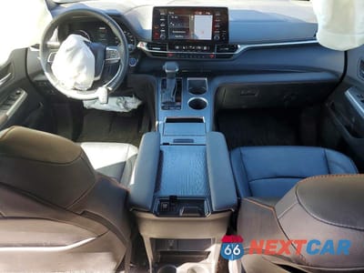 Zdjęcie 8 z 14 samochodu: 2024 TOYOTA SIENNA XSE 7-PASSENGER VIN:5TDDSKFC9RS135982 - miniatura
