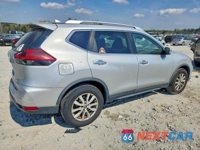 Trzecie zdjęcie samochodu z tyłu: 2019 NISSAN ROGUE SV VIN:KNMAT2MV9KP524464 - miniatura