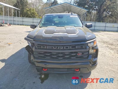 Piąte zdjęcie samochodu w środku: 2026 CHEVROLET SILVERADO K1500 TRAIL BOSS CUSTOM VIN:3GCPKCEK0TG121566 - miniatura