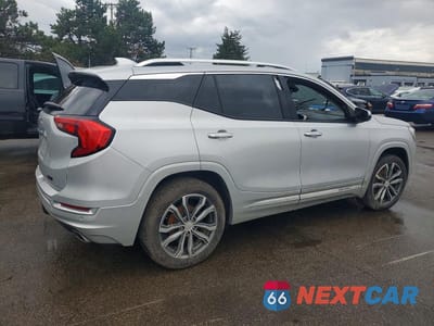 Trzecie zdjęcie samochodu z tyłu: 2018 GMC TERRAIN DENALI VIN:3GKALXEX2JL300173 - miniatura