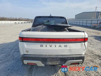 Zdjęcie 6 z 11 samochodu: 2022 RIVIAN R1T ADVENTURE VIN:7FCTGAAA5NN013742 - miniatura