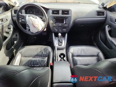 Zdjęcie 8 z 12 samochodu: 2014 VOLKSWAGEN JETTA TDI VIN:3VWLL7AJ4EM253621 - miniatura