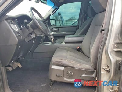 Zdjęcie 7 z 12 samochodu: 2008 FORD EXPEDITION XLT VIN:1FMFU16598LA65247 - miniatura