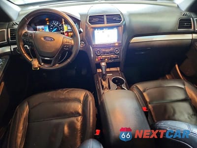 Zdjęcie 8 z 12 samochodu: 2017 FORD EXPLORER XLT VIN:1FM5K8D87HGC26873 - miniatura