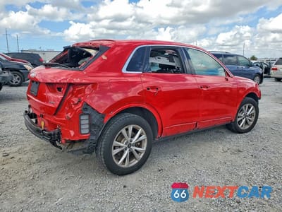 Trzecie zdjęcie samochodu z tyłu: 2023 AUDI Q3 PREMIUM S LINE 45 VIN:WA1DECF34P1042725 - miniatura
