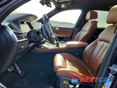 Zdjęcie 7 z 12 samochodu: 2019 BMW X7 XDRIVE40I VIN:5UXCW2C5XKL086691 - miniatura