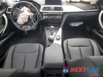 Zdjęcie 8 z 11 samochodu: 2018 BMW 320 XI VIN:WBA8A3C59JA494375 - miniatura